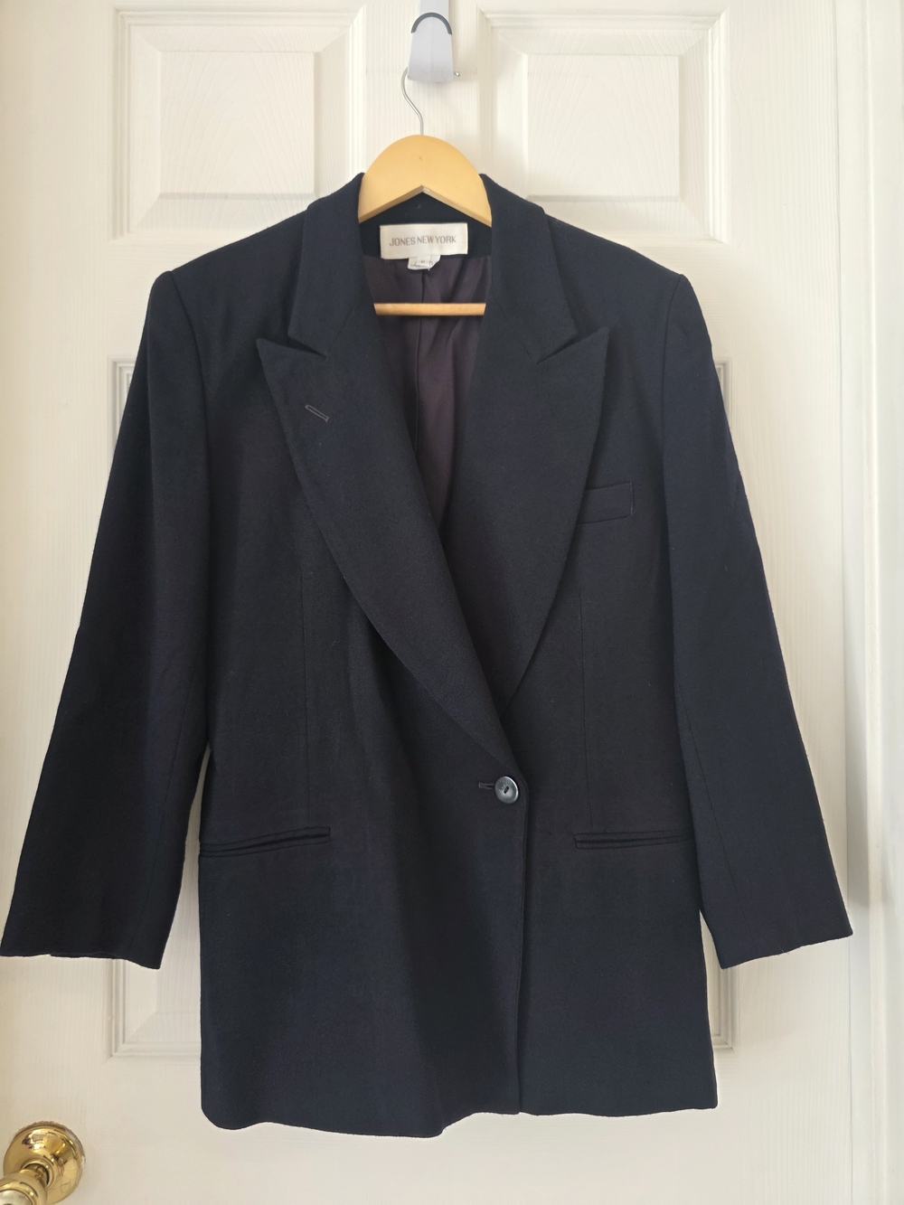 Vintage Jones New York Navy Blazer 6 Two-Button Made in USA 90s Office